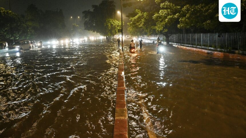 18-year-old-swept-away-while-crossing-drain-in-southeast-delhi-amid-heavy-rain,-search-underway