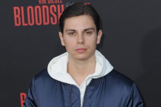 why-was-jake-t.-austin-not-in-the-‘wizards-of-waverly-place’-sequel-series?