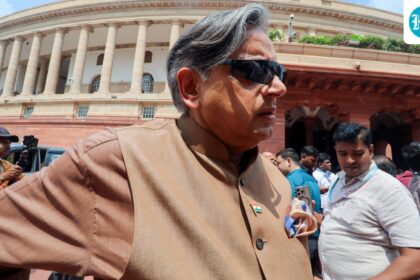 ‘need-to-check-where-we-failed’:-tharoor-says-cong’s-paper-leak-protest-did-not-resonate-as-much-as-cjp’s