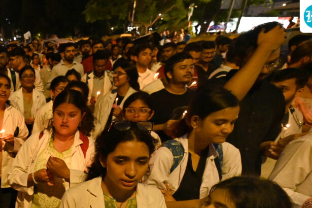 two-years-since-rg-kar-rape-murder,-west-bengal-medical-institutions-to-observe-2-min-silence-today