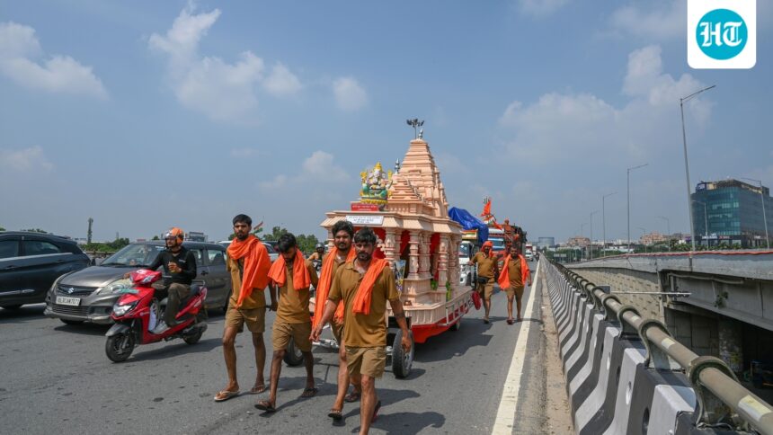 four-detained-in-up’s-bareilly-as-police-raid-shops-selling-non-veg-food-on-kanwar-yatra-route