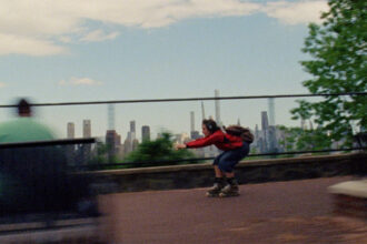 ‘destroy-all-girls’-review:-a-young-jersey-woman-joins-a-group-of-itinerant-skater-dudes-in-a-hip-and-evocative-drama