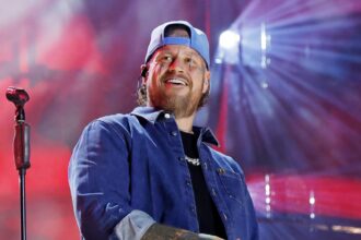 why-is-jelly-roll-taking-a-break-from-tour-after-bunnie-xo-divorce?