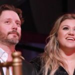 kelly-clarkson-&-kids-grieve-brandon-blackstock-1-year-after-tragic-death