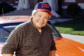 ben-jones,-cooter-davenport-on-‘the-dukes-of-hazzard,’-dies-at-84