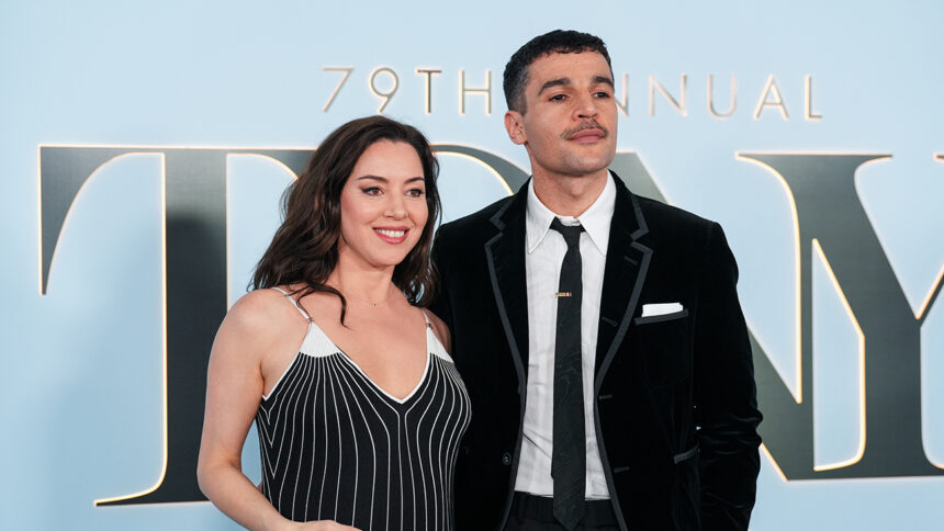 aubrey-plaza-and-christopher-abbott-are-parents-to-a-baby-daughter