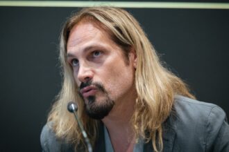 marco-perego,-in-the-presence-of-wife zoe-saldana,-tells-locarno-pro:-don’t-produce-indie-film-for-the-money