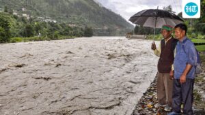 heavy-rain-in-himachal:-orange-alert-for-kangra,-mandi-and-chamba