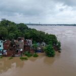 up-rivers-rise-after-heavy-rain;-ganga,-ghaghra,-sharda-cross-danger-mark-in-3-districts
