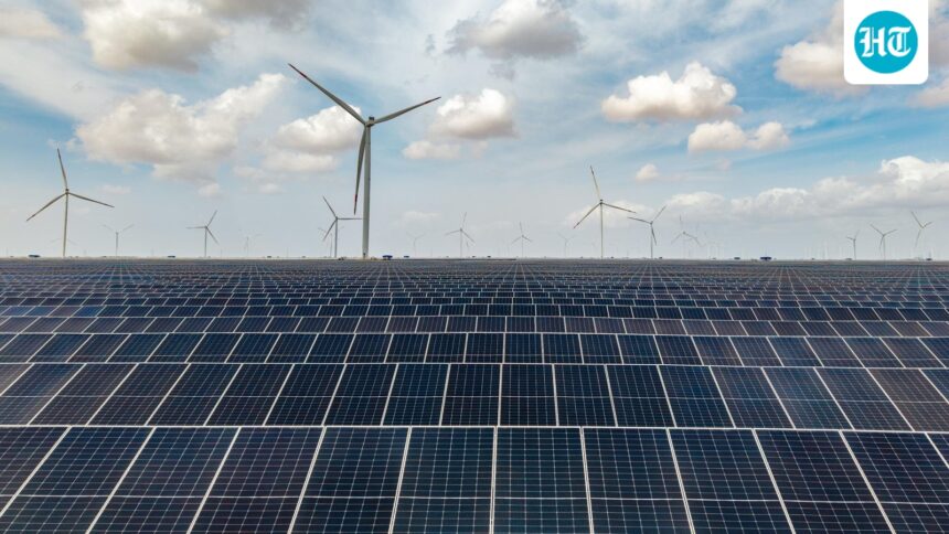 india-crosses-300-gw-of-non-fossil-power-capacity,-meets-over-60%-of-2030-target