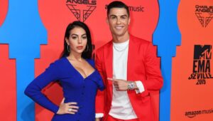 cristiano-ronaldo-waited-9-years-to-propose-to-georgina-rodriguez.-a-couples-therapist-on-why-that-“click”-almost-never-comes