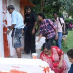 theatre-artists-repaint-kolkata’s-academy-of-fine-arts-white-from-saffron