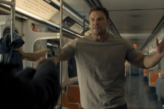 ‘reacher’-season-4-divides-some-critics:-“best-season-yet”-vs.-“embarrassed-to-watch”