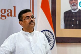 suvendu-adhikari’s-helicopter-makes-emergency-landing-in-bengal’s-kolaghat-due-to-inclement-weather