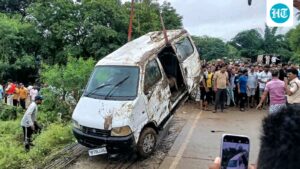 driver-couldn’t-see-unfinished-bridge:-9-of-family-killed-in-mp-as-van-swept-away