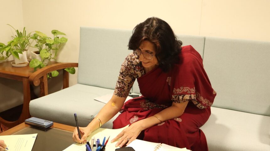 deepti-gaur-mukherjee-assumes-charge-as-higher-education-secretary