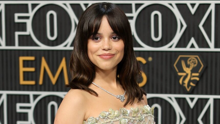 jenna-ortega-net-worth:-how-much-money-the-actress-makes