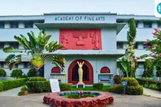 bjp-workers-repaint-kolkata’s-academy-of-fine-arts-ticket-counter-saffron