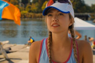 miku-martineau-hits-the-water-in-first-trailer-for-netflix’s-new-ya-series-‘crew-girl’