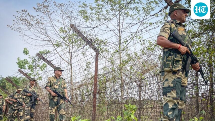 suspected-pakistani-national-among-two-held-by-west-bengal-stf-at-india-bangladesh-border