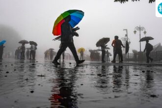 himachal-mostly-dry-amid-scattered-showers,-heavy-rain-alert-for-aug-14,-17,-18