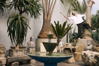 comedian-eric-wareheim-is-a-grower-and-a-shower-(of-weird,-rare-plants)
