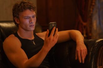 who-are-the-new-characters-of-‘heated-rivalry’-season-2?-meet-vanessa,-tarek-&-more