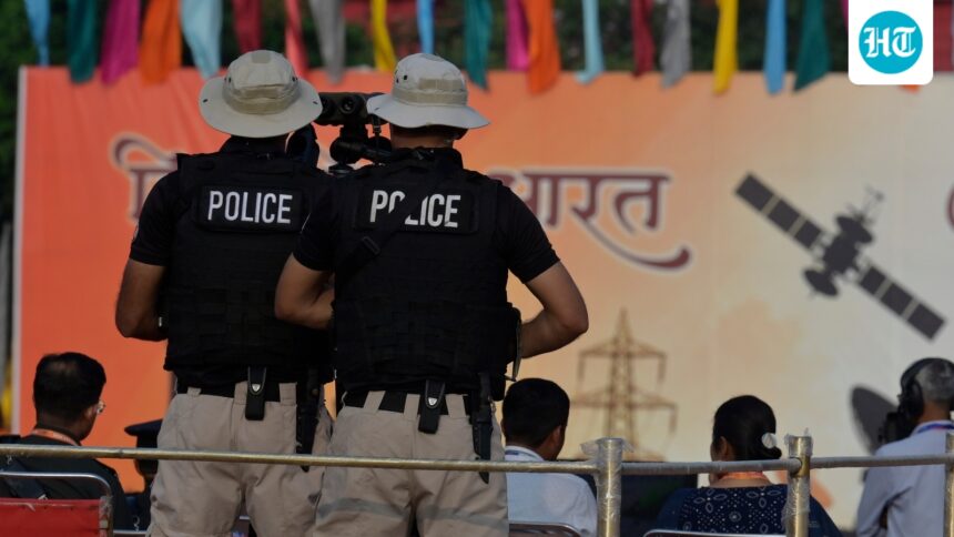 additional-checks,-parking-near-red-fort-mapped:-delhi-steps-up-security-for-independence-day