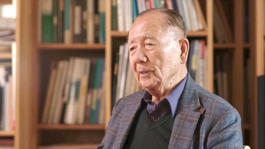 busan-film-festival-to-honor-its-founder-kim-dong-ho-with-korean-cinema-award