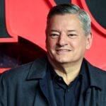 jerry-seinfeld-applauds-ted-sarandos’-impact-on-hollywood:-“the-most-loved-industry-executive-i-have-ever-seen”