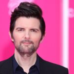 adam-scott-says-daughter-had-to-watch-his-‘office’-audition-tape-in-acting-class:-“what-not-to-do”