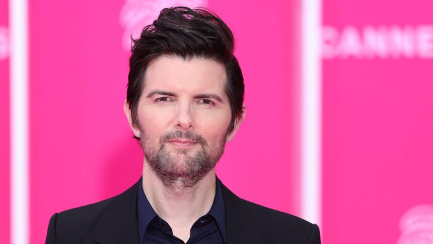 adam-scott-says-daughter-had-to-watch-his-‘office’-audition-tape-in-acting-class:-“what-not-to-do”