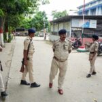odisha-teacher-dies-as-iron-flagpole-touches-power-line-before-i-day-celebrations: cop
