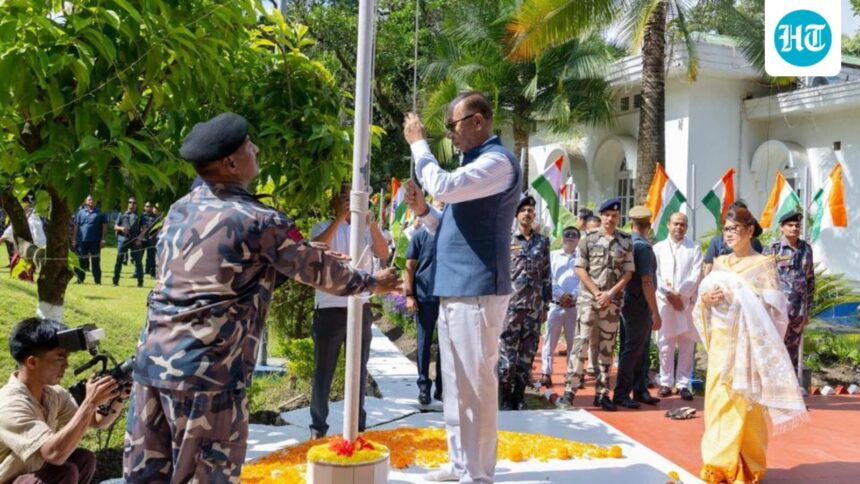manipur-cm-stresses-peace,-normalcy-for-development-on-independence-day