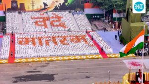 on-video:-vande-mataram-kickstarts-red-fort-independence-day-celebrations-in-a-historic-first