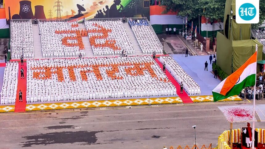 on-video:-vande-mataram-kickstarts-red-fort-independence-day-celebrations-in-a-historic-first