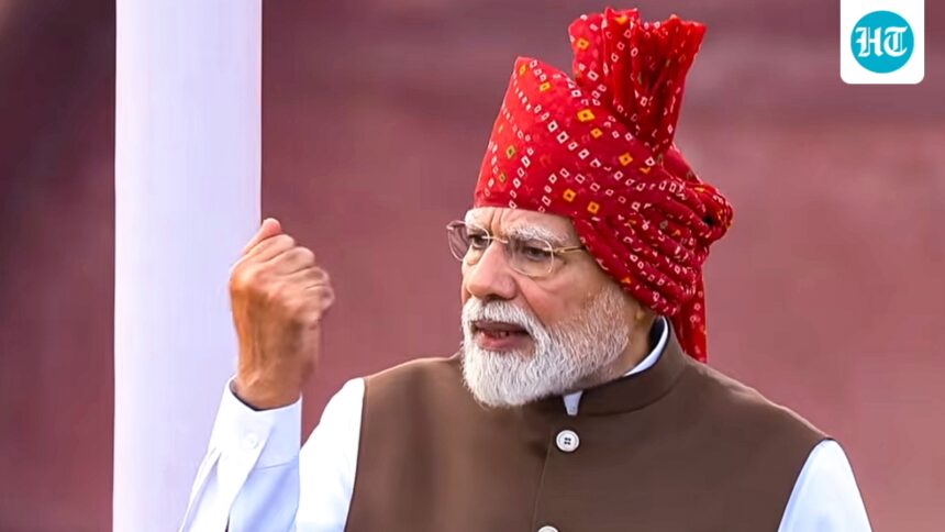‘dimaagi-naxals’:-row-erupts-as-pm-modi-warns-of-ideological-threat-from-red-fort
