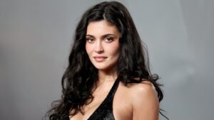 kylie-jenner:-did-she-ruin-her-brand-with