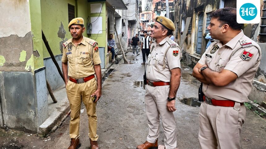 principal’s-face-blackened-with-ink-by-school-girls-in-rajasthan-over-molestation-charges