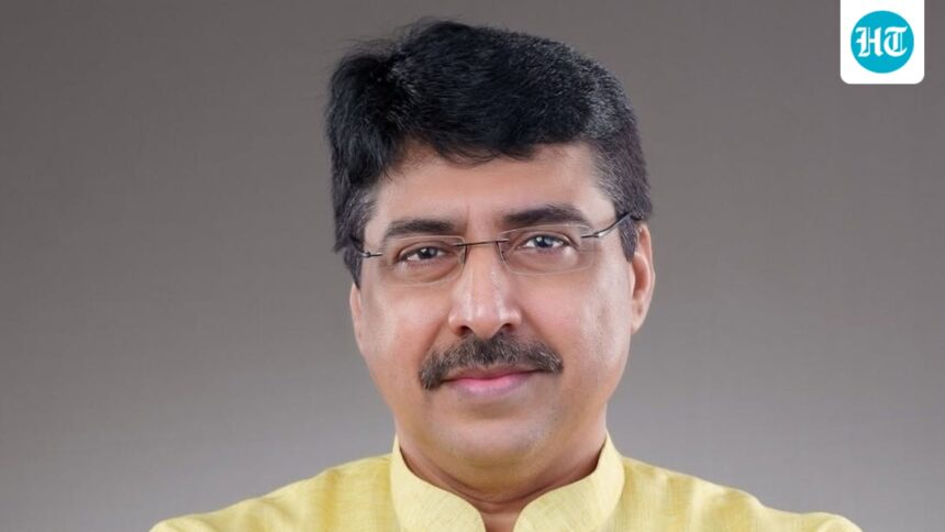 who-is-deepak-mhaskey,-replacing-amit-malviya-as-bjp’s-new-it-cell-head?