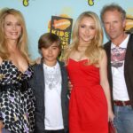 who-are-hayden-panettiere’s-parents?-meet-her-mom,-lesley,-&-dad,-skip