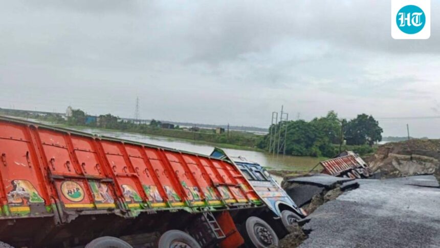 schools-shut-in-3-odisha-districts-amid-heavy-rainfall-as-imd-issues-‘red-alert’