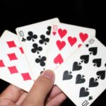 3-gujarat-villagers-playing-cards-flee-mistaking-visitors-for-police,-drown-in-well