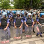 why-were-police-personnel-in-plain-clothes-during-cjp-parliament-march?-delhi-police-says-this