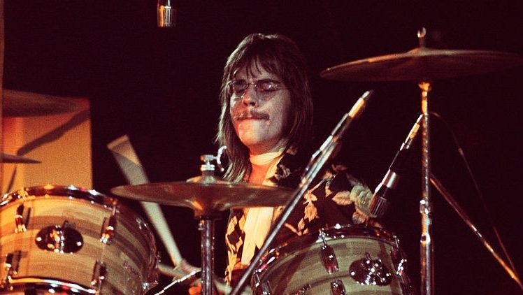 frank-beard’s-cause-of-death-updates:-how-did-the-zz-top-drummer-die?