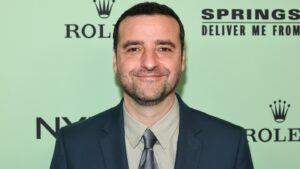 david-krumholtz-says-he’s-retiring-from-acting-in-shock-social-post:-“profession-has-lost-its-gleam”