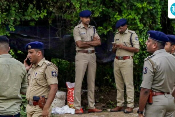four-dead,-19-hospitalised-after-consuming-spurious-liquor-in-gujarat:-police