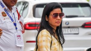 bengal-court-issues-arrest-warrant-against-tmc-mp-mahua-moitra-in-hate-speech-case