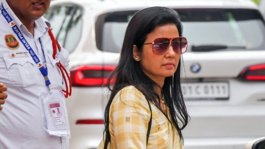 bengal-court-issues-arrest-warrant-against-tmc-mp-mahua-moitra-in-hate-speech-case
