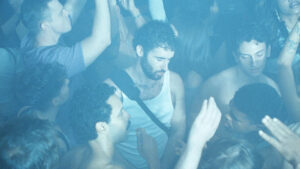 jordan-firstman-plays-unexpected-dad-in-‘club-kid’-trailer